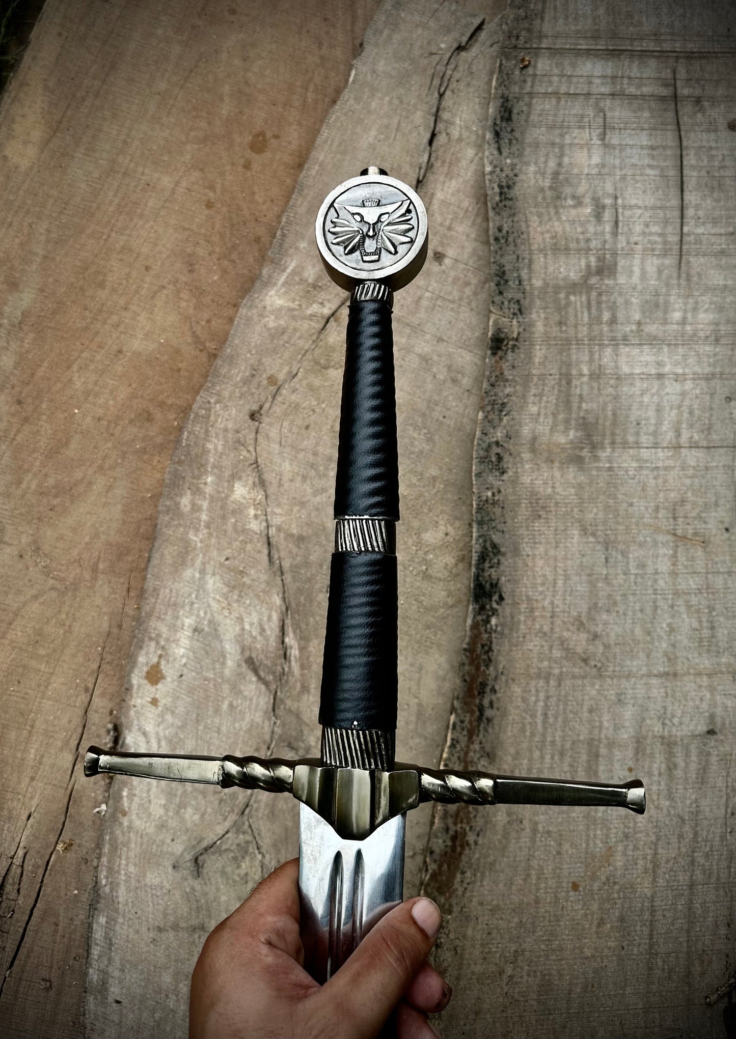 Handmade Stainless Steel Templar Sword: Medieval Style with Leather Sheath