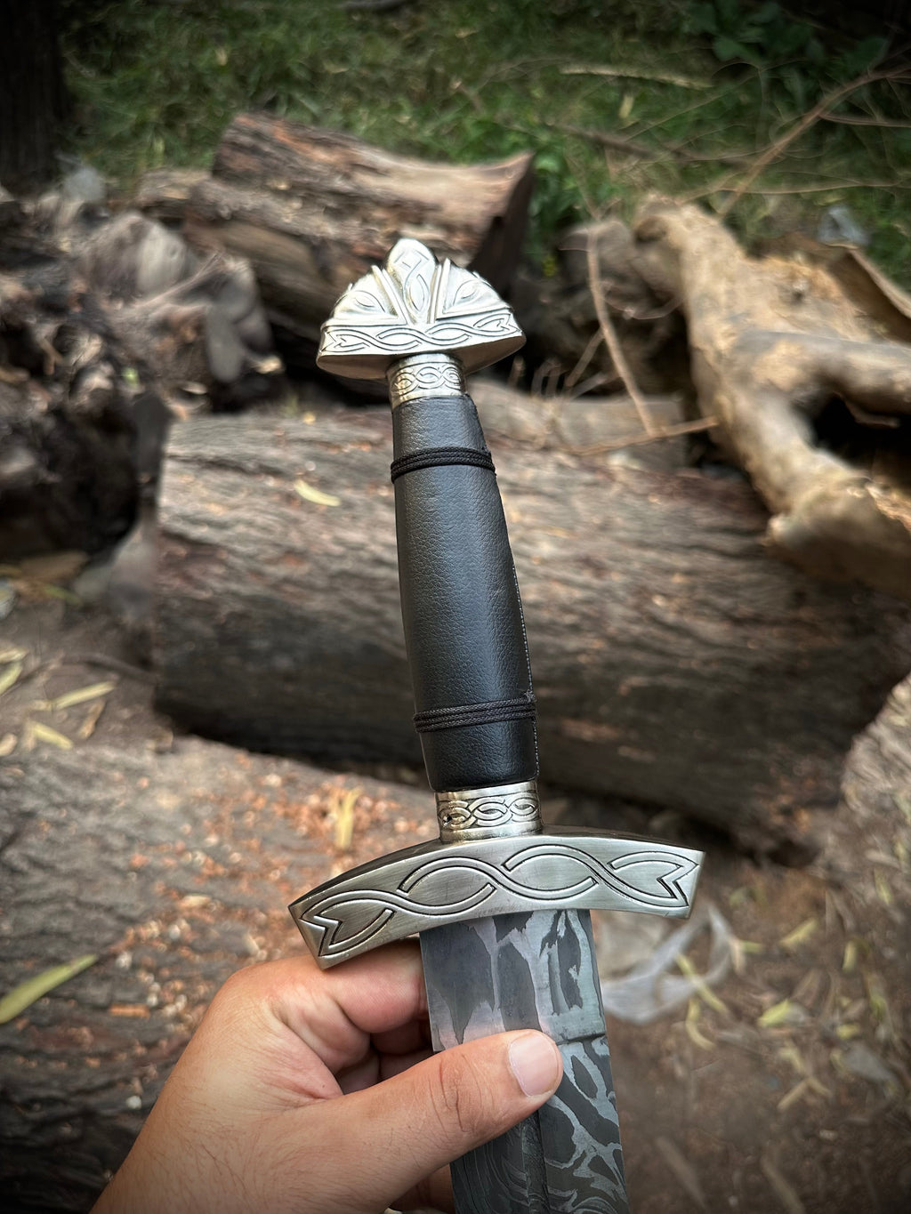 Custom Handmade Damascus Steel Short Sword with pure leather sheath.