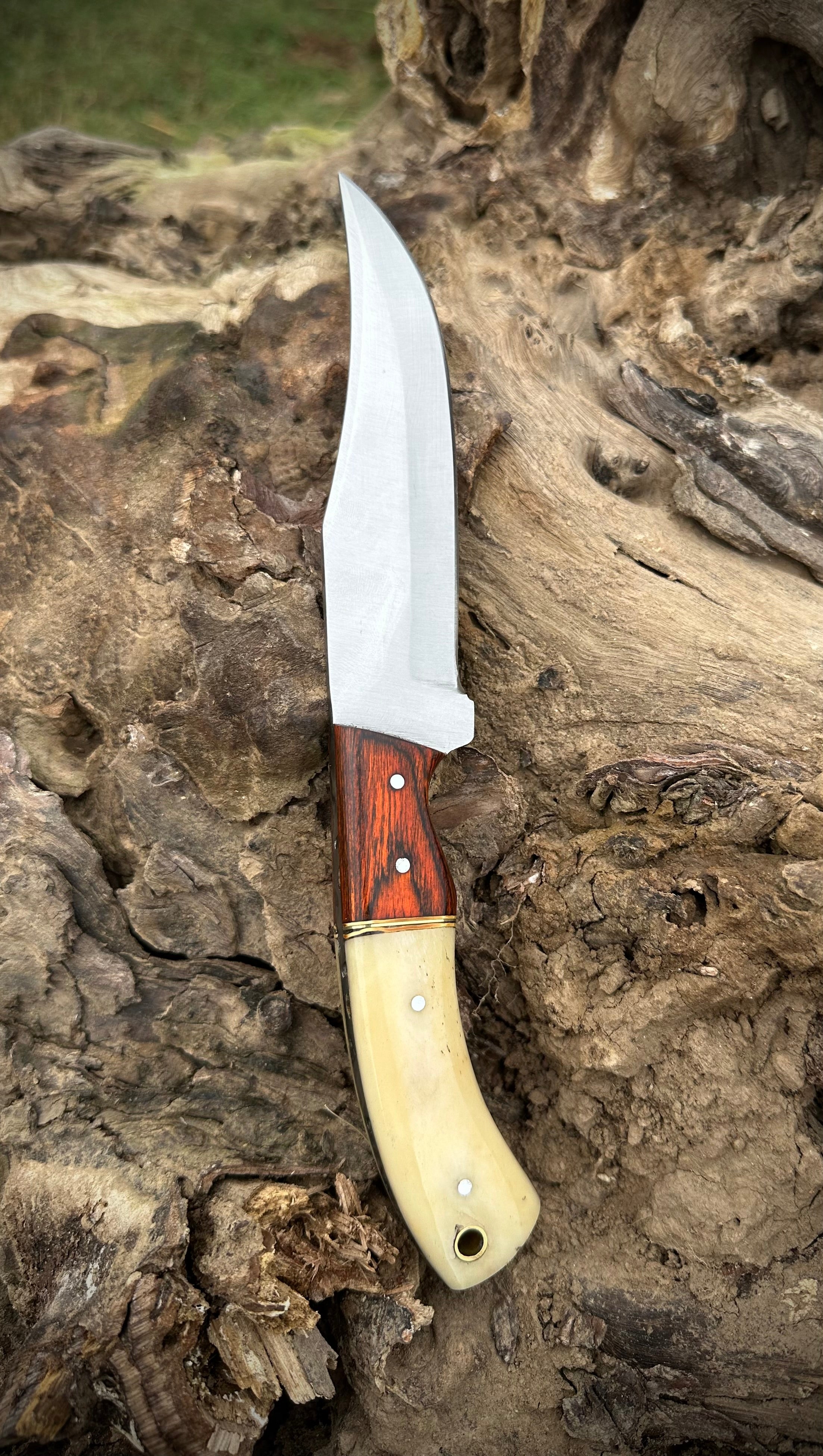 Handmade 1095 Steel Hunting Knife with Sheath | Bushcraft, Skinner, Survival, Camping Knife | Custom Gift for Him