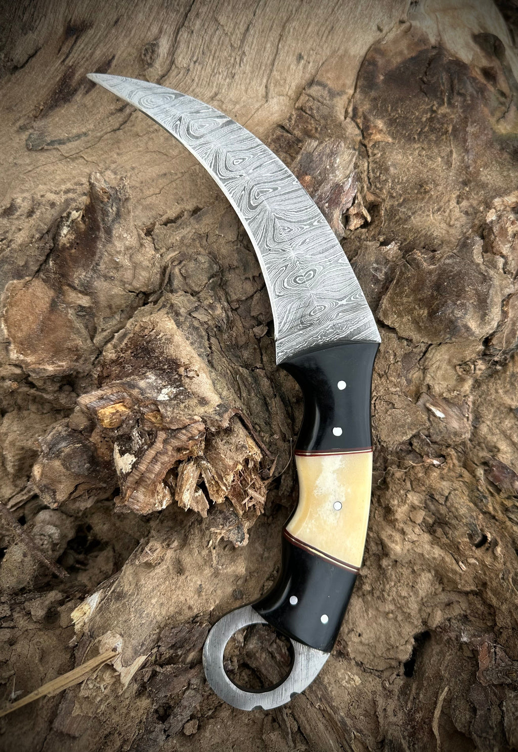 Handmade Damascus Karambit Knife Set: Camel  & Buffalo Horn Handles