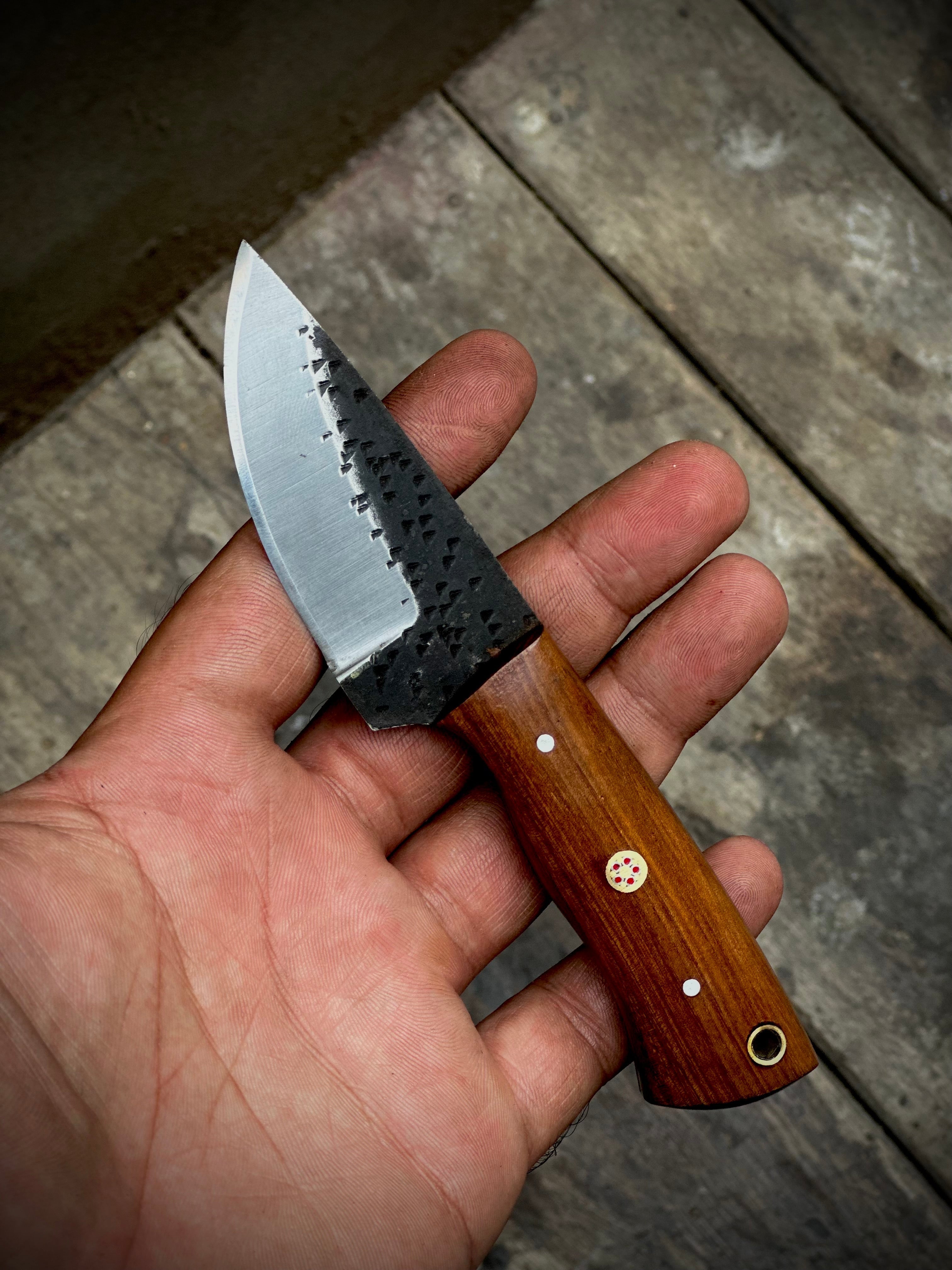 Custom Handmade 440c steel edc skinner knife with pure leather sheath.