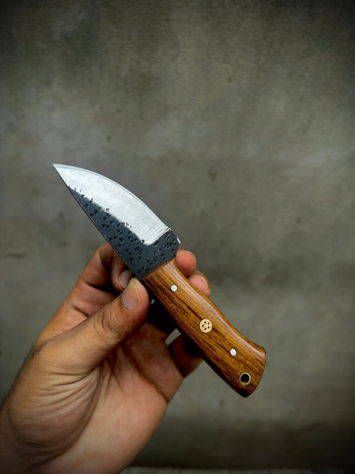 Custom Handmade 440c steel edc skinner knife with pure leather sheath.